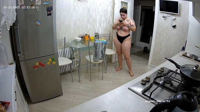 realm122-cam11-1762888873