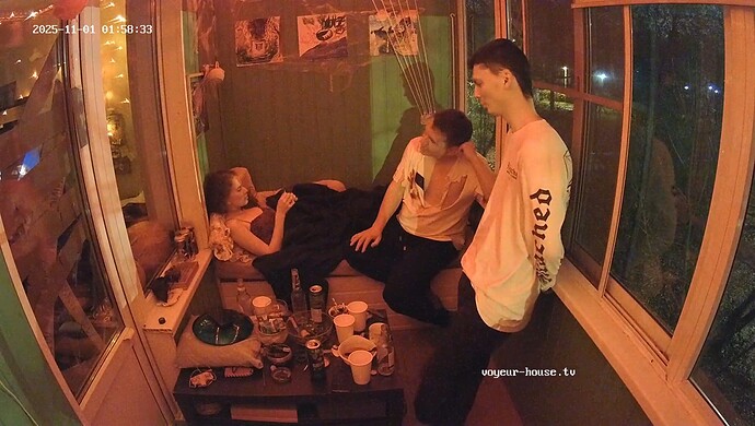 realm7-cam111-1761951815