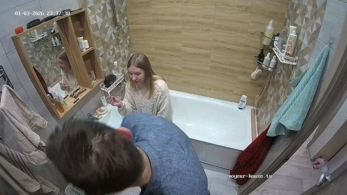 realm18-cam113-1767472834