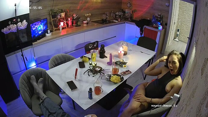 realm64-cam11-1746917744