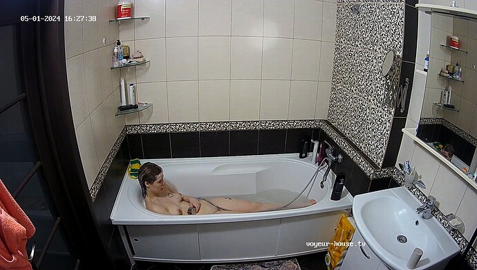 realm22-cam19-1714563994