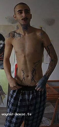 Ayman_wiki_104