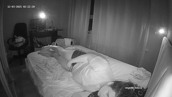 realm87-cam18-1764723461