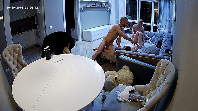 realm47-cam13-1728551410