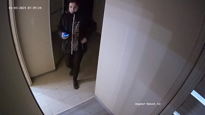 realm62-cam111-1704284570