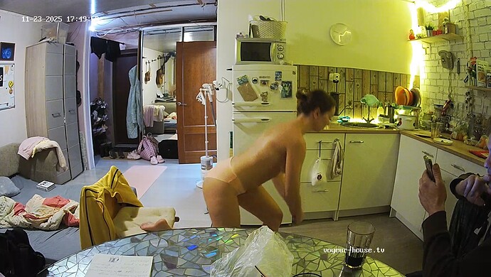 realm75-cam111-1763909439