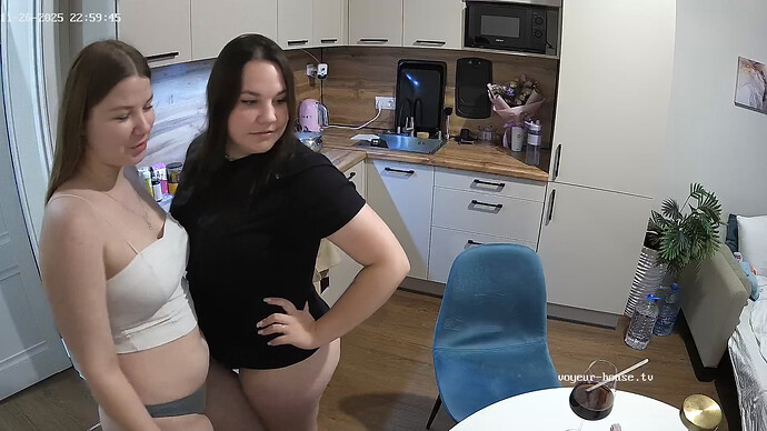 realm127-cam11-1764187229