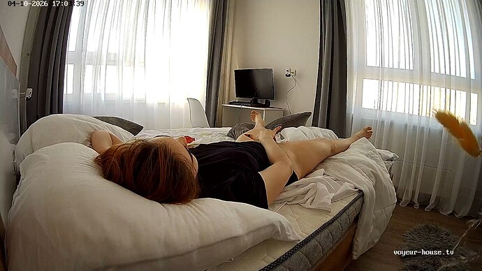 realm143-cam15-1775829859