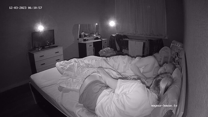 realm53-cam18-1701573092