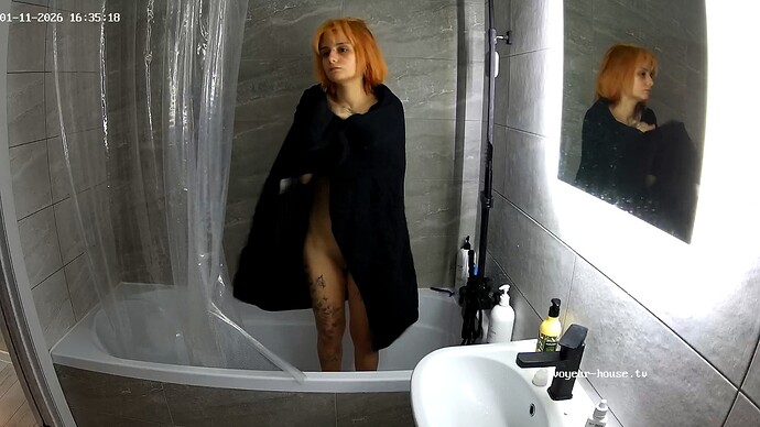 realm5-cam19-1768141381