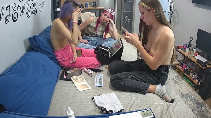 realm94-cam14-1761417985