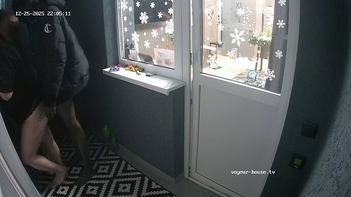 realm108-cam111-1766689545