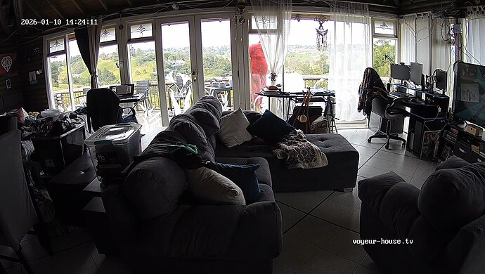 realm139-cam12-1768073089