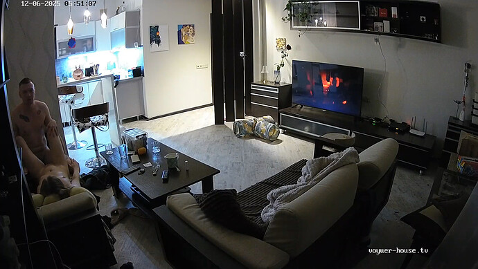 realm64-cam15-1764989508