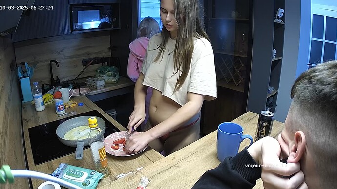 RosyAleks-20251003-09