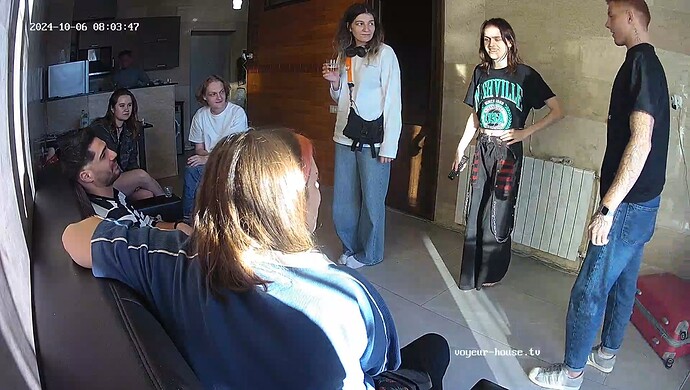 realm43-cam13-1728188254