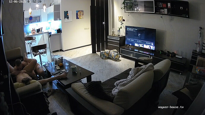 realm64-cam15-1764989570