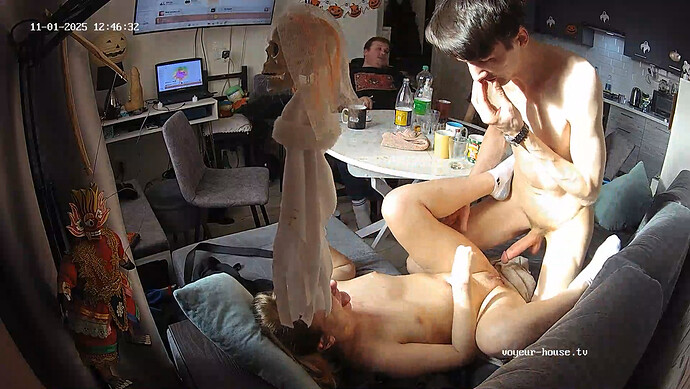 realm18-cam13-1762004252