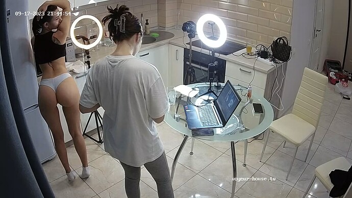 realm1-cam11-1694976325