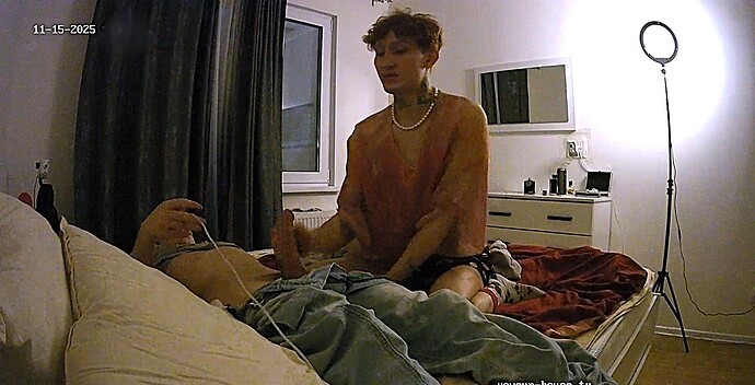 realm115-cam15-1763209231