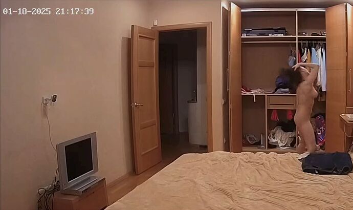Ryry_250118_dancing_bedroom_@_Tonk_realm19_01