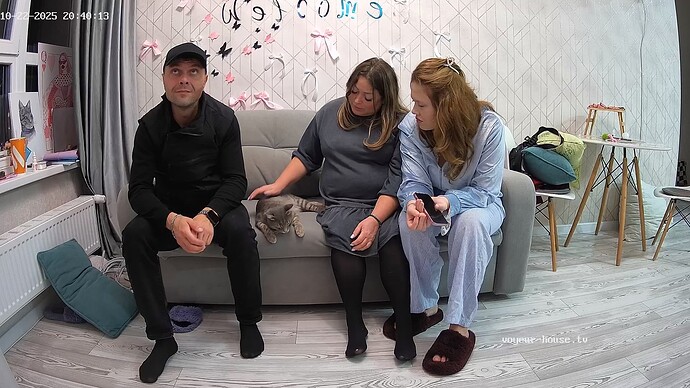 realm56-cam15-1761154850