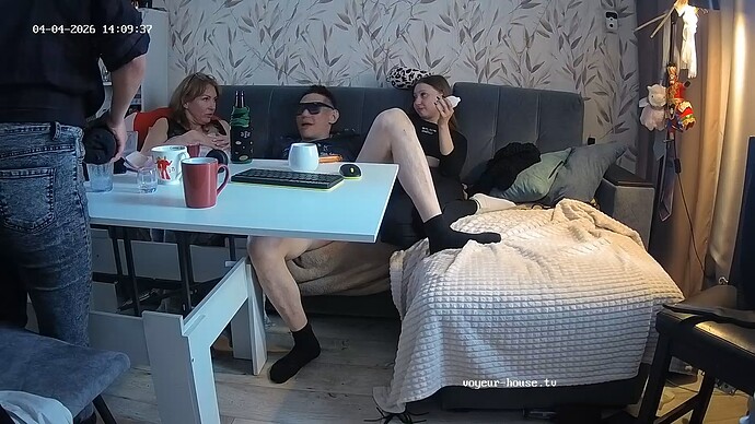 realm18-cam14-1775301017