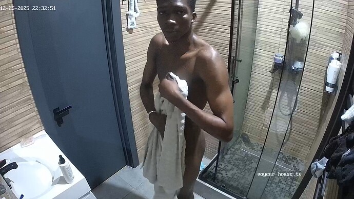 realm108-cam19-1766752364