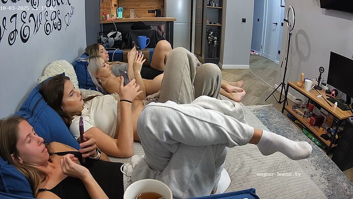 realm94-cam14-1759515225