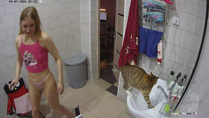 realm64-cam112-1775528599