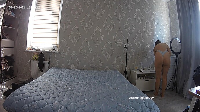 realm8-cam18-1724328468