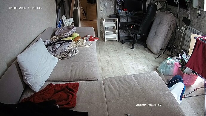 realm18-cam112-1775124671