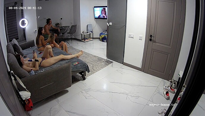 realm6-cam16-1722721164