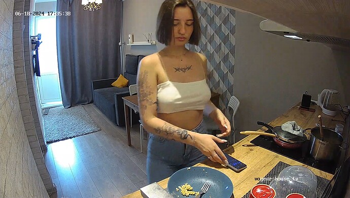 realm27-cam12-1718722588