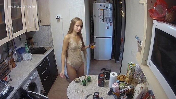 realm7-cam12-1726893282