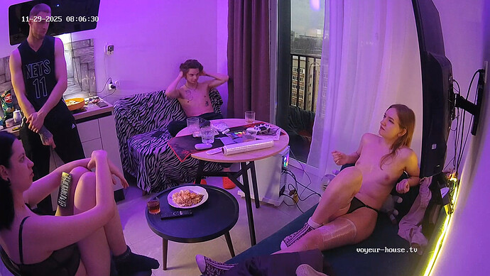 realm10-cam13-1764395397