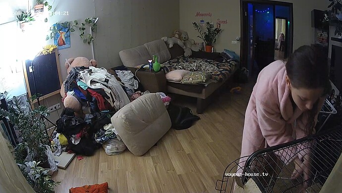 realm37-cam15-1723462721 (1)