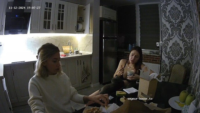 realm8-cam12-1731431866