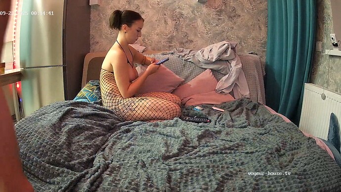 realm97-cam15-1758576001