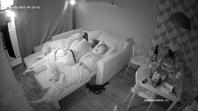 Totti steals from the table 4