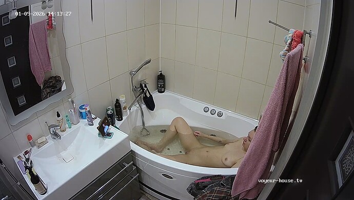 realm64-cam110-1767960681