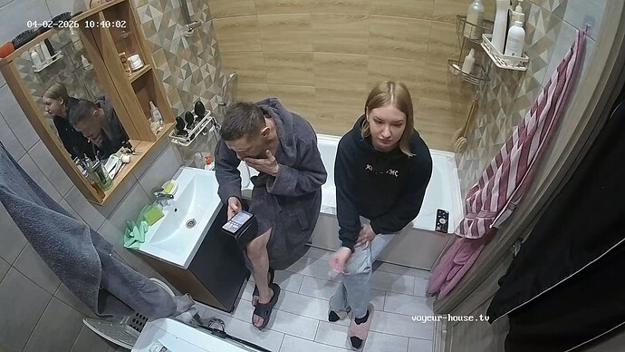 realm18-cam113-1775136108