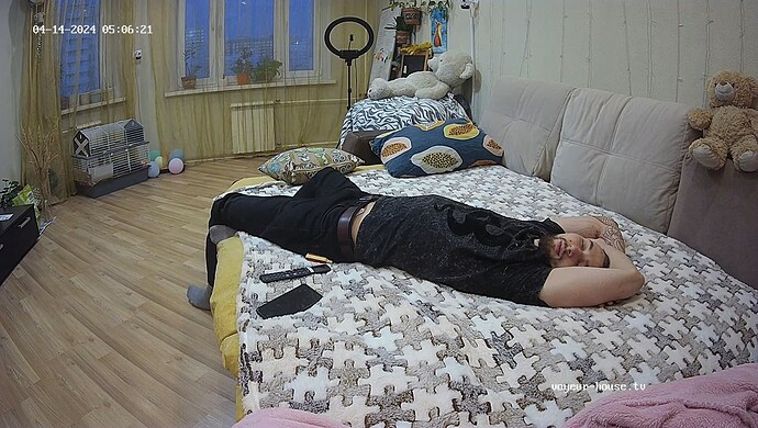 realm37-cam13-1713060415