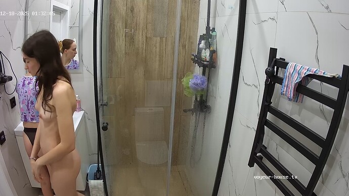 realm125-cam110-1766011083