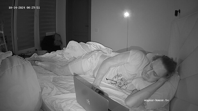 realm6-cam17-1728855032