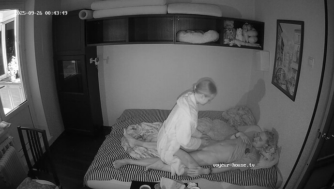 realm7-cam16-1758882254