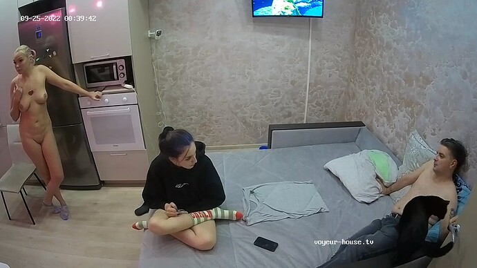 Maren_220925_naked_@_Jirina_realm48-cam14-1664055609