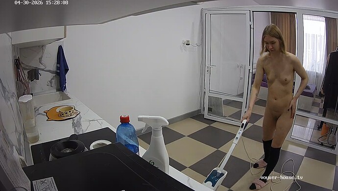 realm64-cam11-1777552128