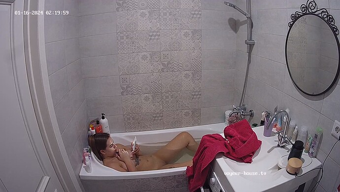 realm53-cam19-1705360833