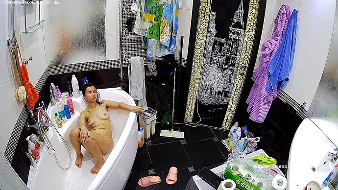 realm11-cam112-1728515844